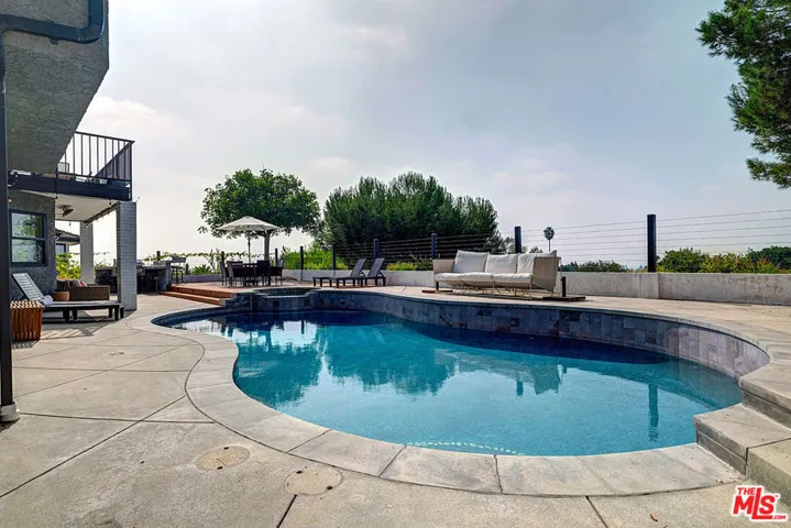 1721 Mccollum Street, Los Angeles, California 90026