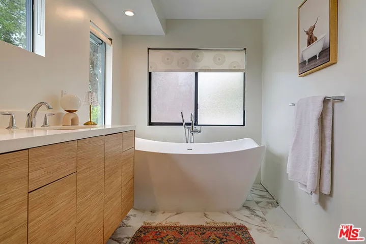 1721 Mccollum Street, Los Angeles, California 90026