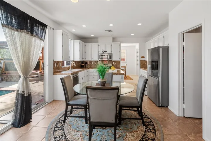 40117 Julianne Drive, Murrieta, California 92563