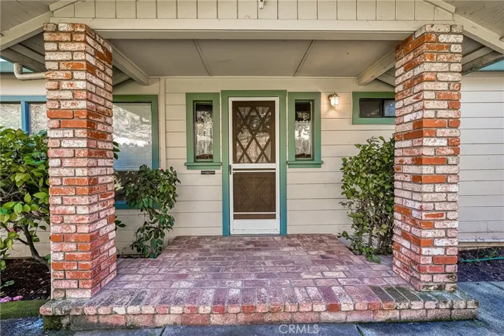 690 N Brush Street, Lakeport, California 95453