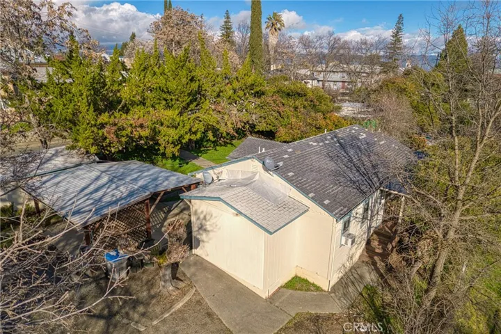 690 N Brush Street, Lakeport, California 95453