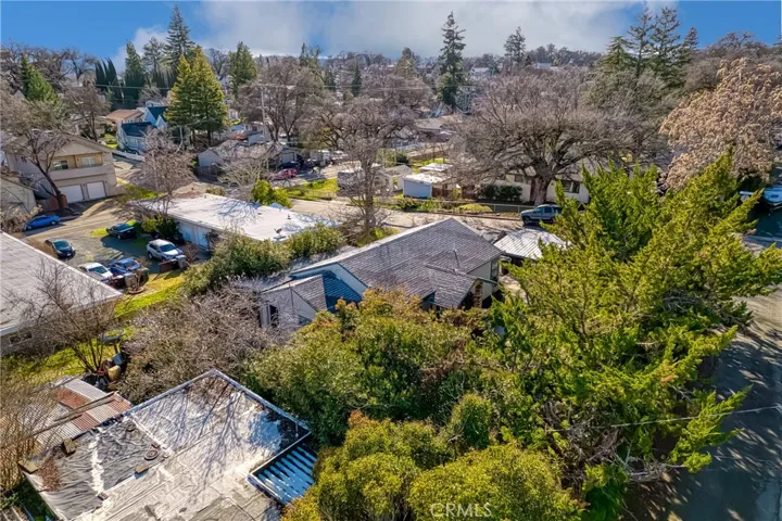 690 N Brush Street, Lakeport, California 95453