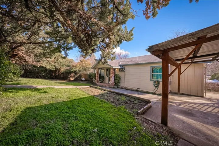 690 N Brush Street, Lakeport, California 95453