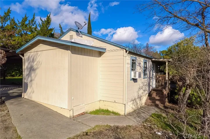 690 N Brush Street, Lakeport, California 95453