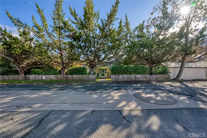 690 N Brush Street, Lakeport, California 95453