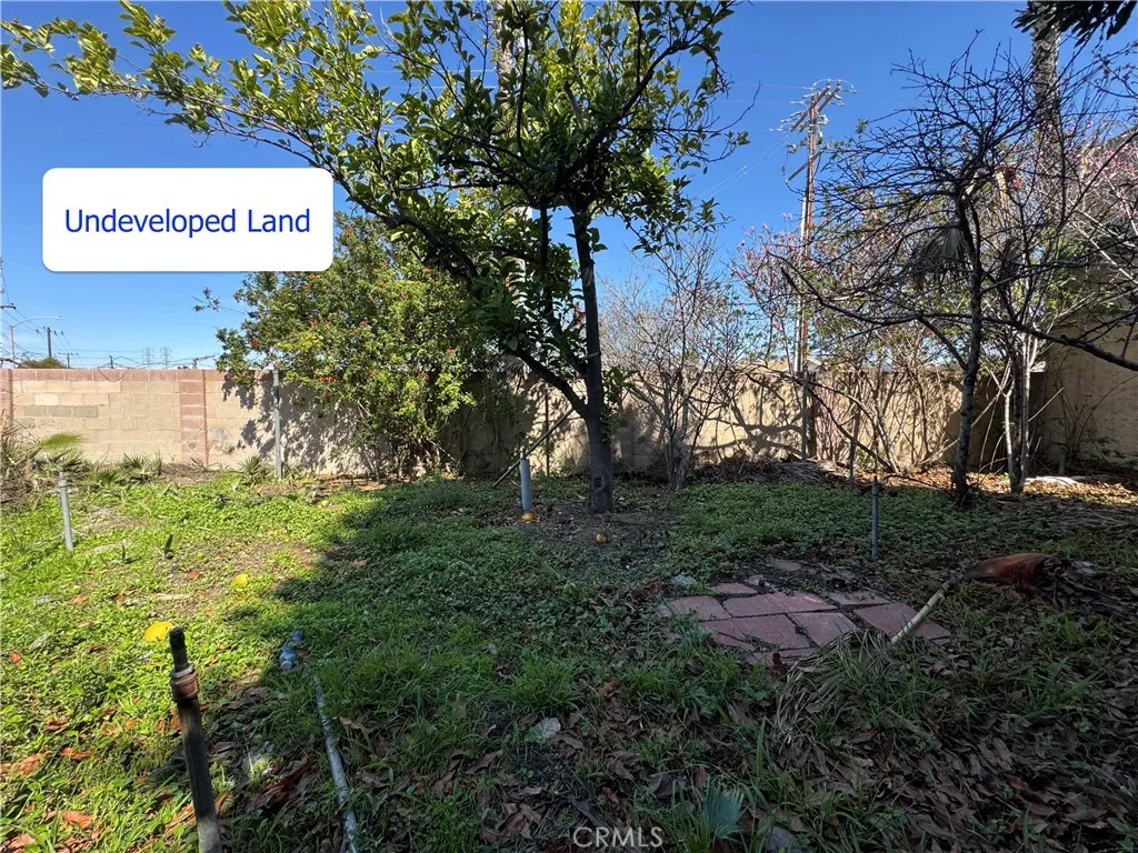 7736 Sugar Drive, Huntington Beach, California 92647 home-pic-32