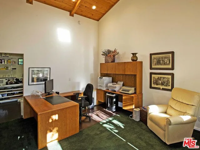 17545 Parthenia Street, Sherwood Forest, California 91325