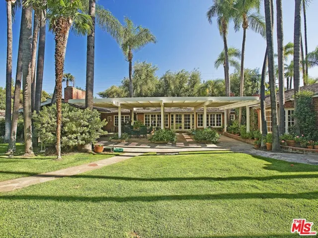 17545 Parthenia Street, Sherwood Forest, California 91325