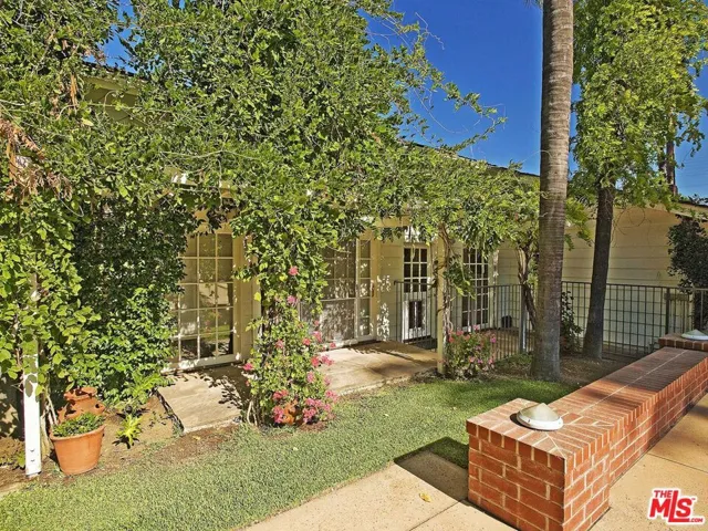 17545 Parthenia Street, Sherwood Forest, California 91325