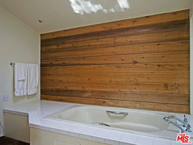 17545 Parthenia Street, Sherwood Forest, California 91325