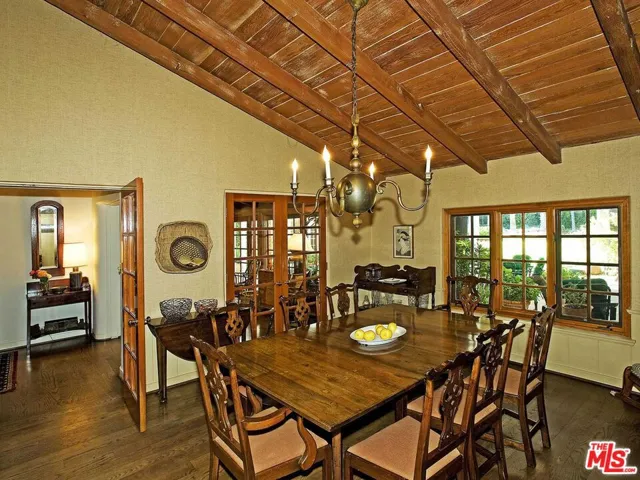 17545 Parthenia Street, Sherwood Forest, California 91325