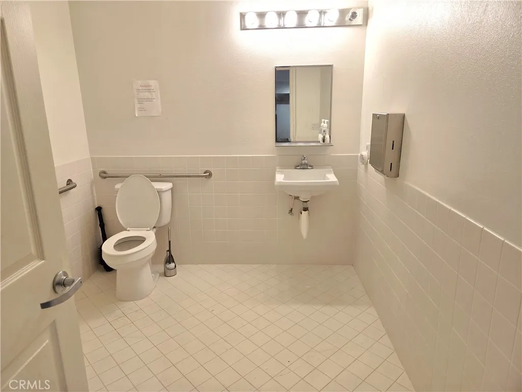 937 12th Street 308, Santa Monica, California 90403 home-pic-56