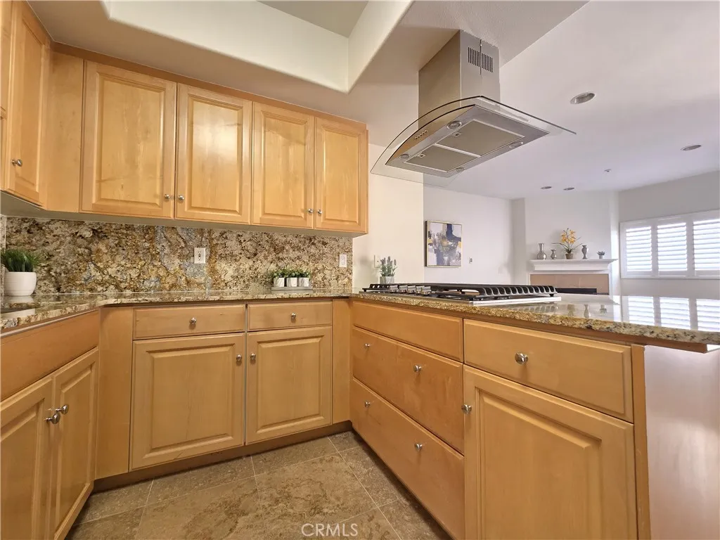 937 12th Street 308, Santa Monica, California 90403 home-pic-28