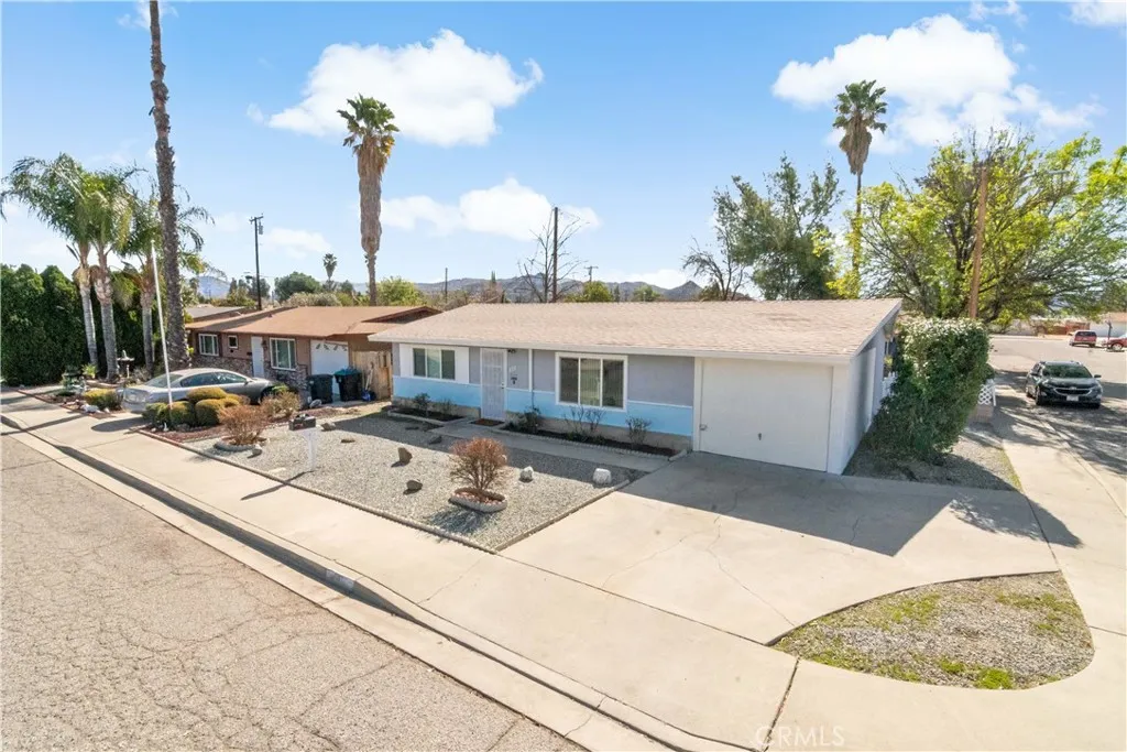 281 Susan Lane, Hemet, California 92543 home-pic-37