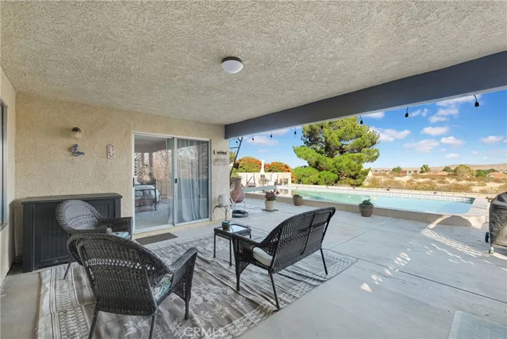 26801 Red Coach Lane, Helendale, California 92342