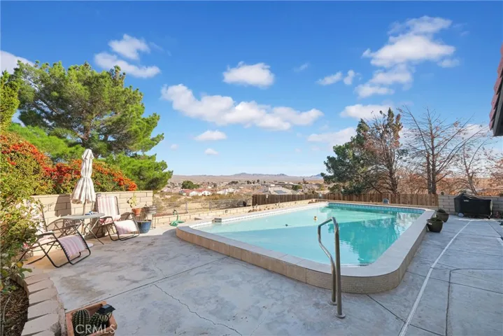 26801 Red Coach Lane, Helendale, California 92342