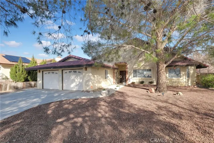 26801 Red Coach Lane, Helendale, California 92342