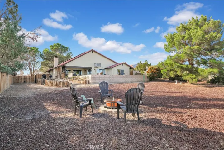 26801 Red Coach Lane, Helendale, California 92342
