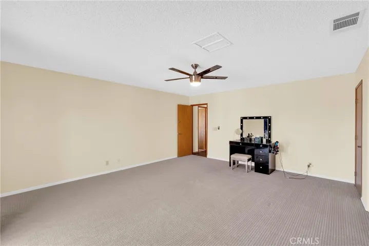 26801 Red Coach Lane, Helendale, California 92342