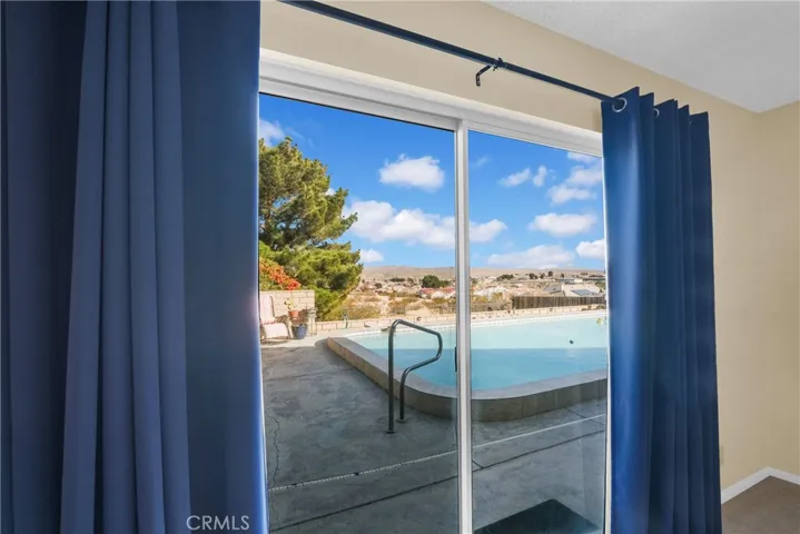 26801 Red Coach Lane, Helendale, California 92342