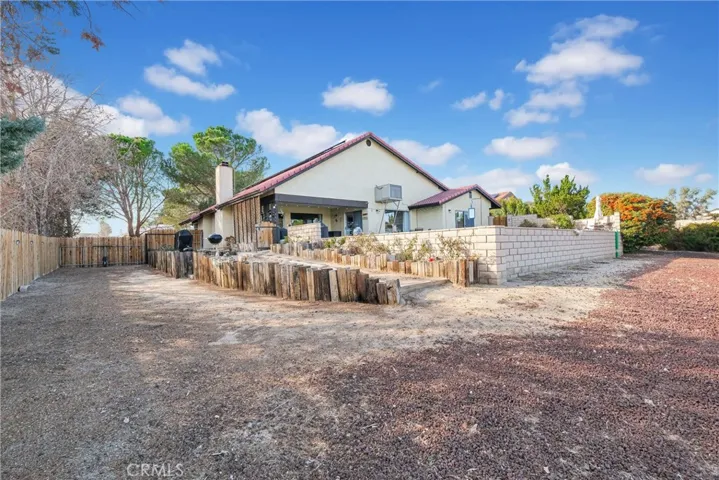 26801 Red Coach Lane, Helendale, California 92342