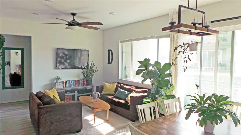 26976 Prospector Road 201, Valencia, California 91381 home-pic-32
