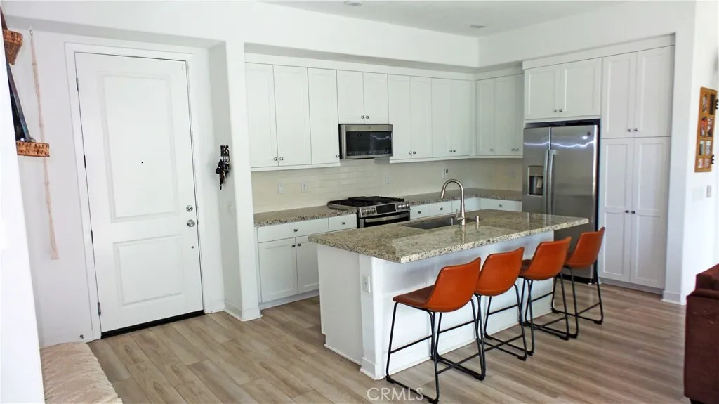 26976 Prospector Road 201, Valencia, California 91381 home-pic-33