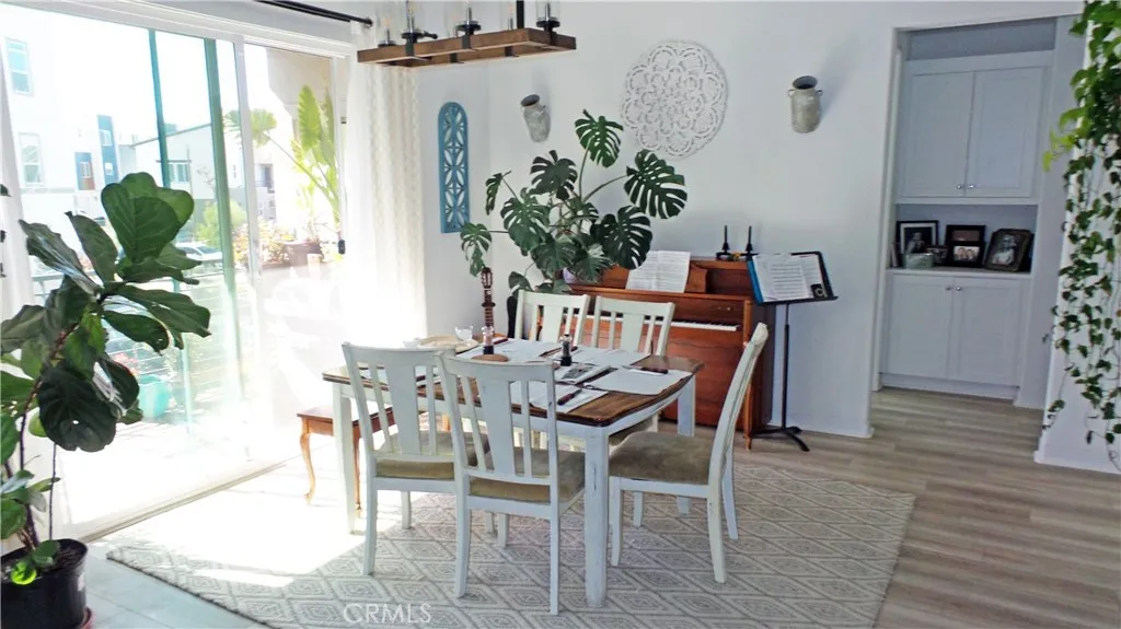 26976 Prospector Road 201, Valencia, California 91381 home-pic-29