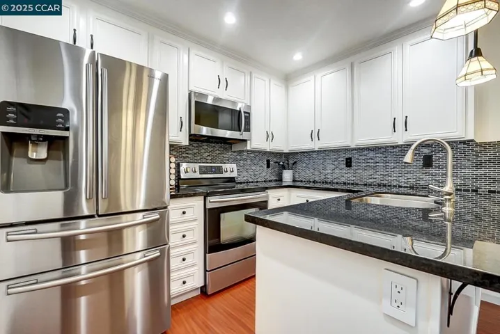 122 Southwind Dr, Pleasant Hill, California 94523