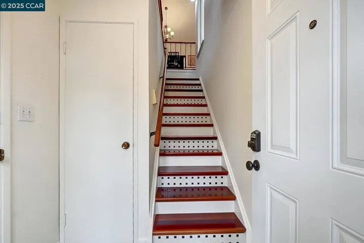 122 Southwind Dr, Pleasant Hill, California 94523