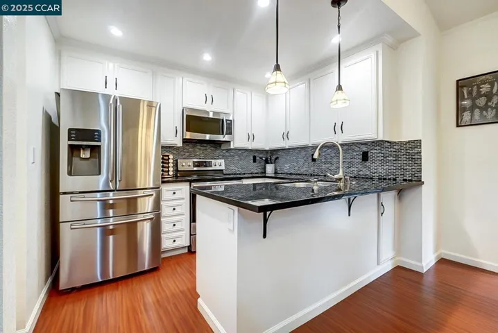 122 Southwind Dr, Pleasant Hill, California 94523