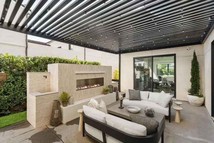 5313 Morning Sage Way, San Diego, California 92130