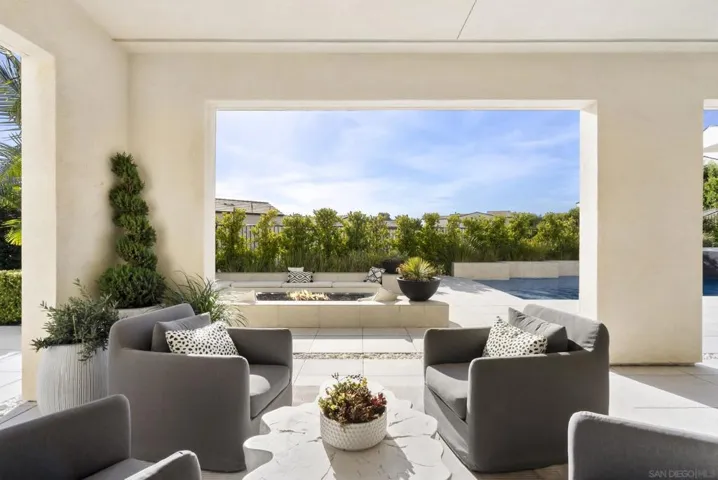 5313 Morning Sage Way, San Diego, California 92130