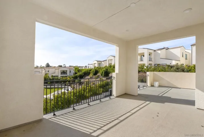 5313 Morning Sage Way, San Diego, California 92130