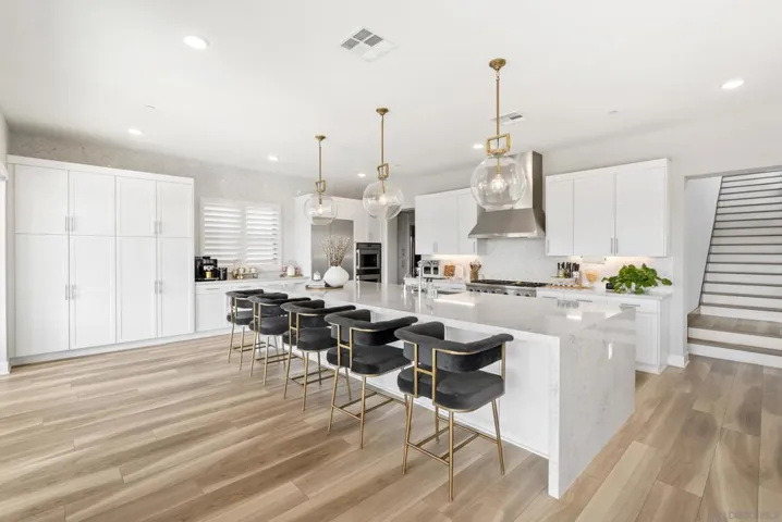 5313 Morning Sage Way, San Diego, California 92130