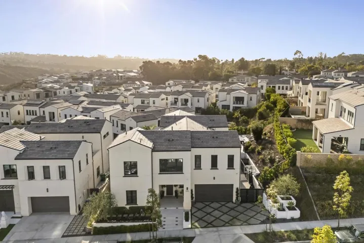 5313 Morning Sage Way, San Diego, California 92130