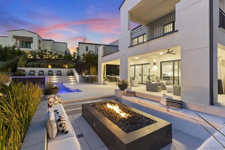 5313 Morning Sage Way, San Diego, California 92130