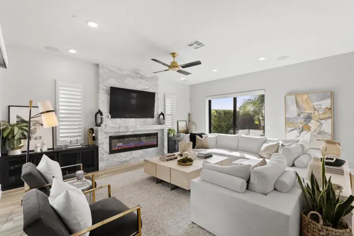 5313 Morning Sage Way, San Diego, California 92130