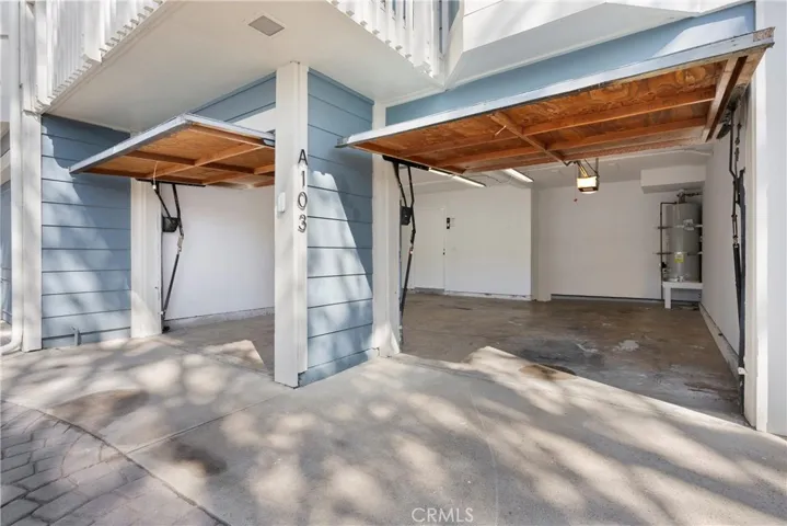 2277 Pacific Avenue A103, Costa Mesa, California 92627