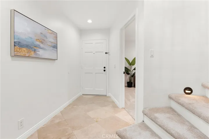 2277 Pacific Avenue A103, Costa Mesa, California 92627