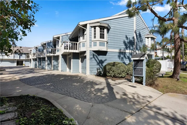 2277 Pacific Avenue A103, Costa Mesa, California 92627