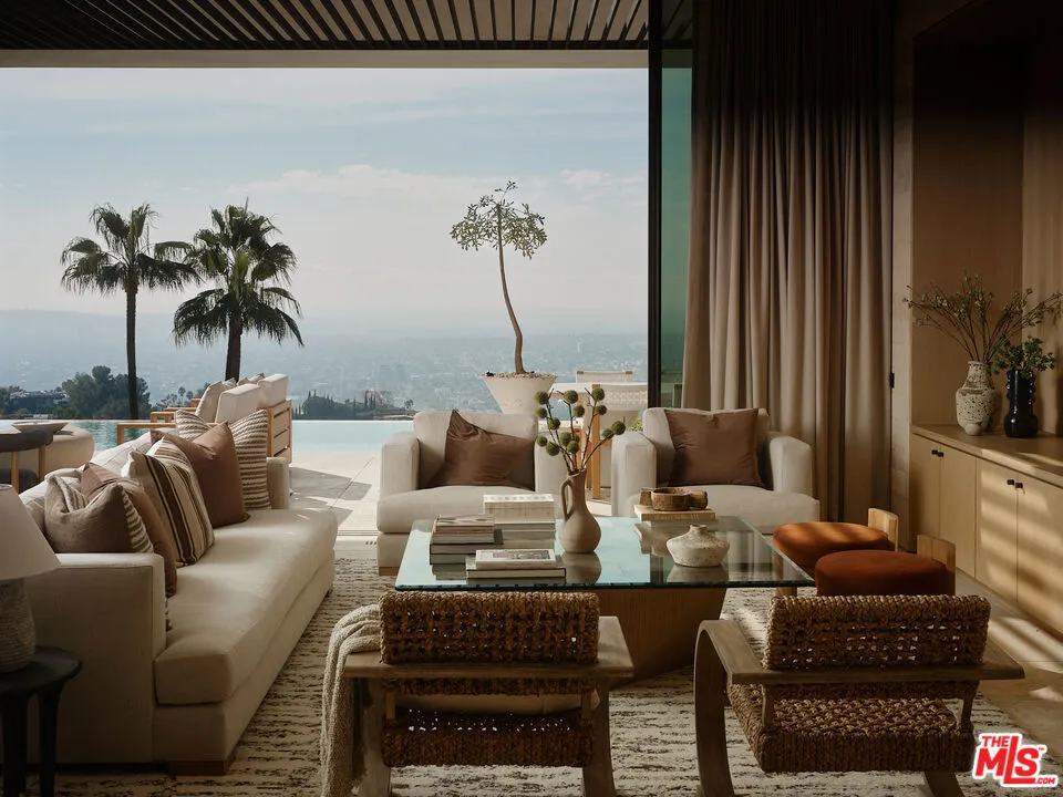 9214 Nightingale Drive, West Hollywood, California 90069 home-pic-6