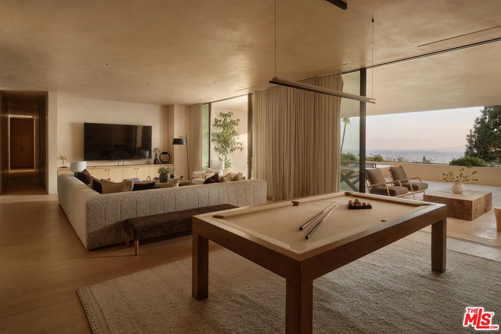 9214 Nightingale Drive, West Hollywood, California 90069 home-pic-13