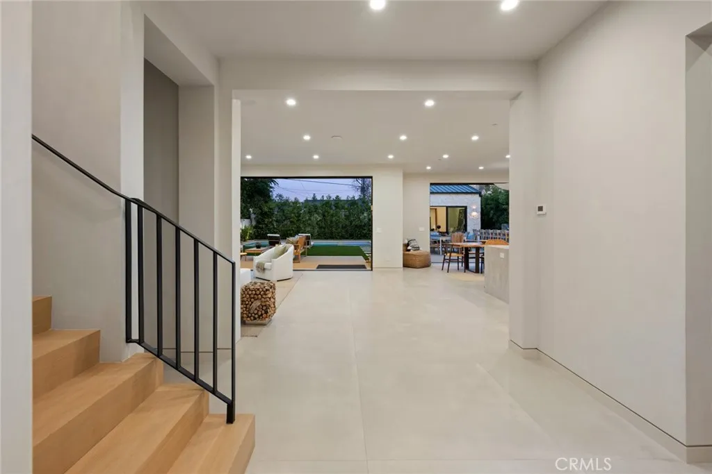 4320 Teesdale Avenue, Studio City, California 91604 home-pic-3