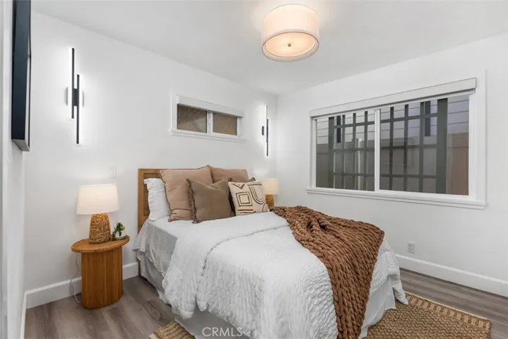 210 Collins Avenue, Newport Beach, California 92662