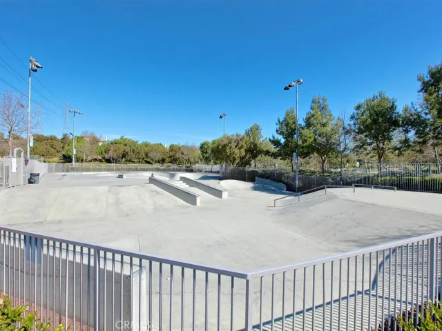 26 Valmont Way, Ladera Ranch, California 92694