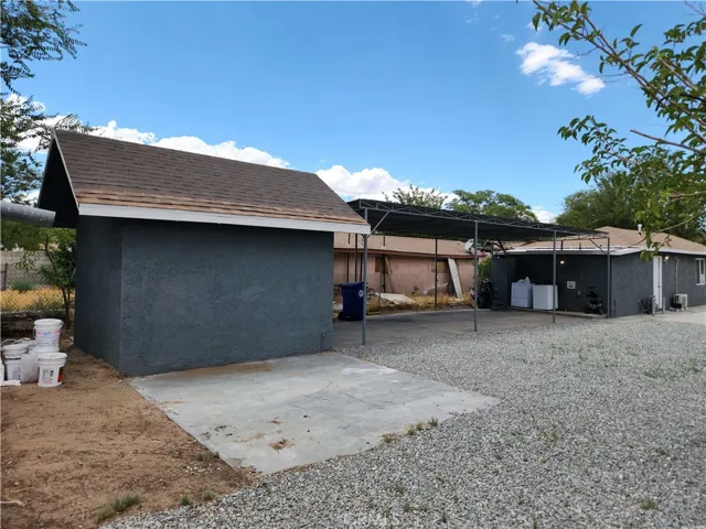 15773 Cottonwood Street, Victorville, California 92395