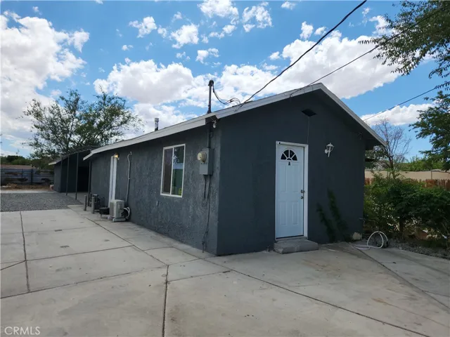 15773 Cottonwood Street, Victorville, California 92395
