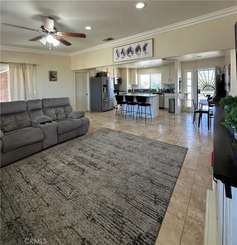 11025 7th Avenue, Hesperia, California 92345