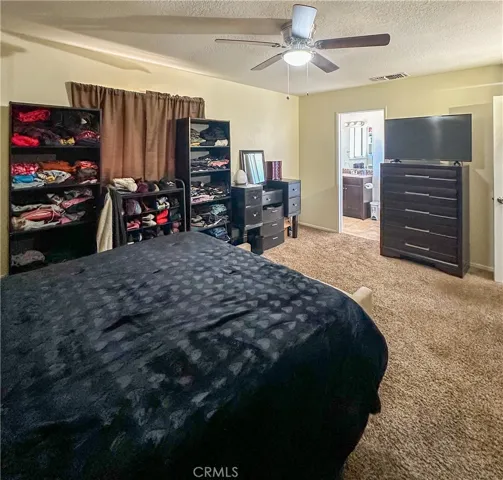 11025 7th Avenue, Hesperia, California 92345